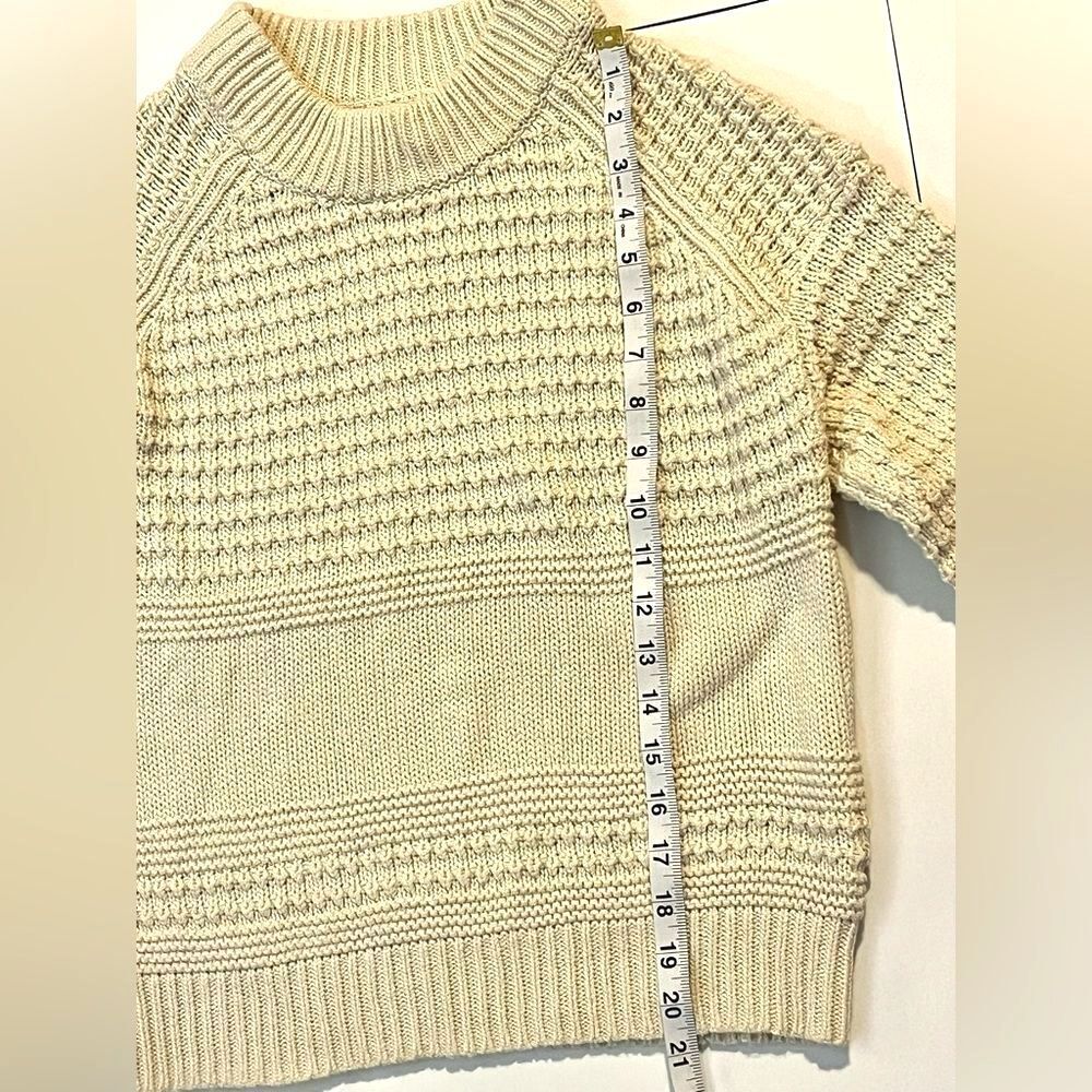 Universal Thread Women’s Cream Knit Warm Cozy Sweater Size Small - Picture 6 of 14